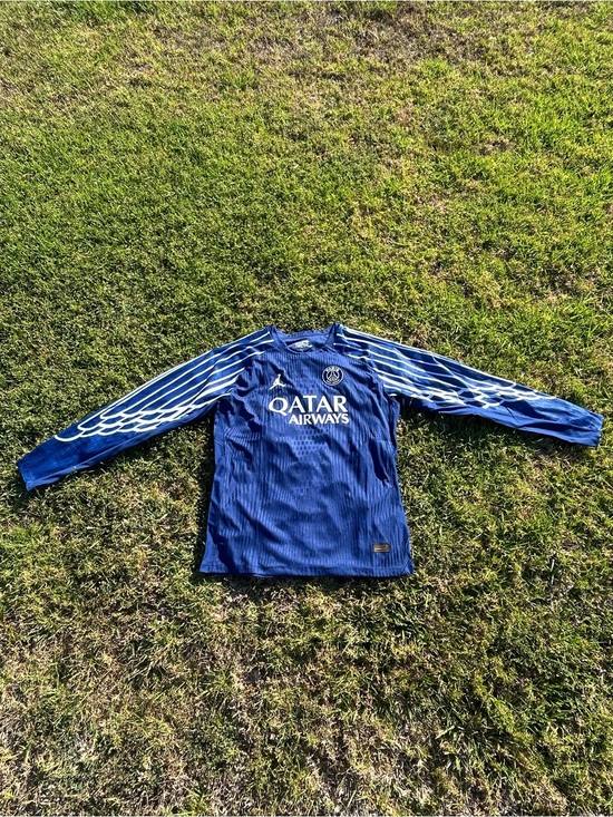 Jordan Other - 24/25 Long Sleeve Paris Saint-Germain Fourth Player Version Jersey (Large)